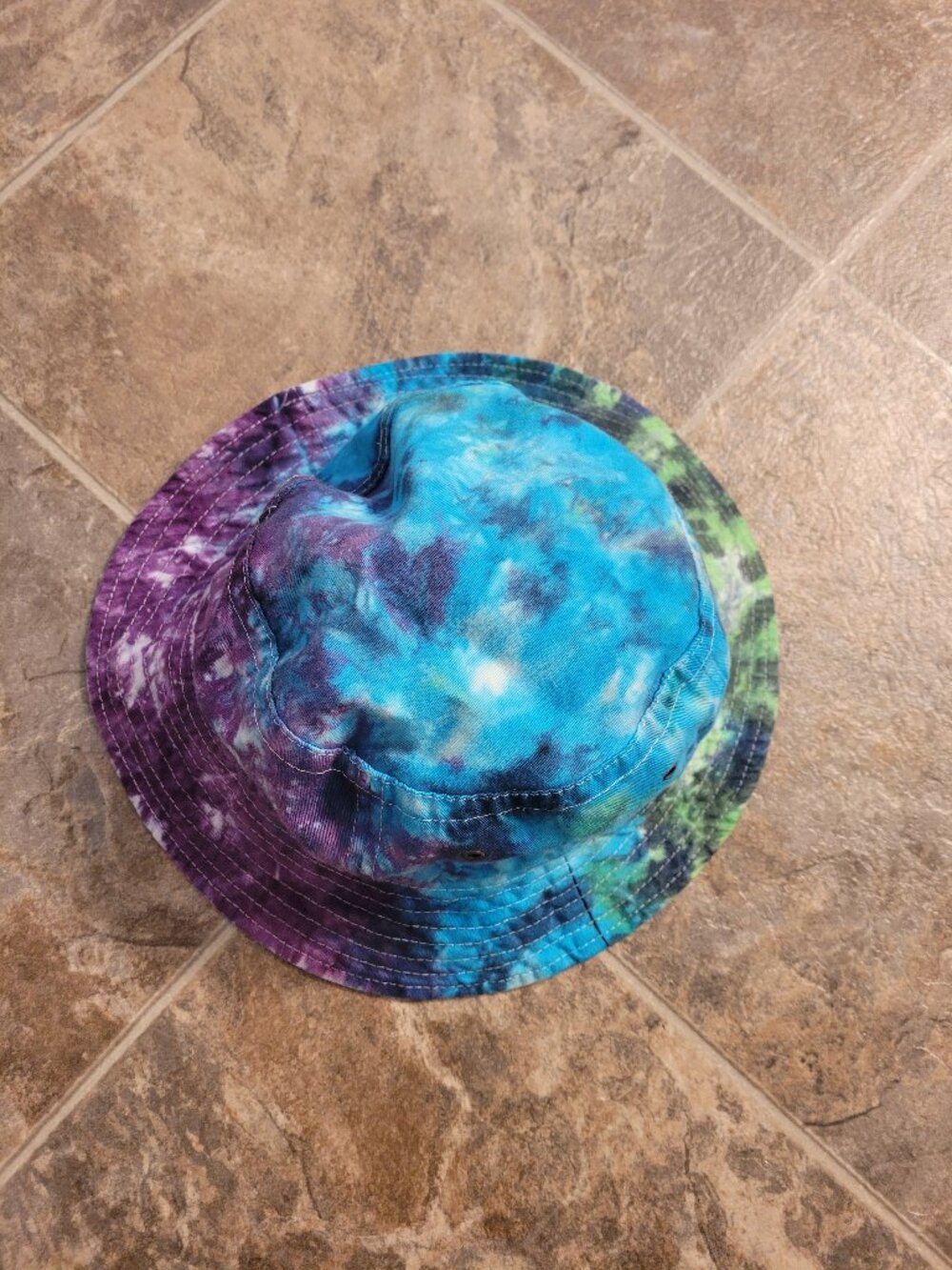 NEW Kids Professionally Tie Dye Bucket Hat